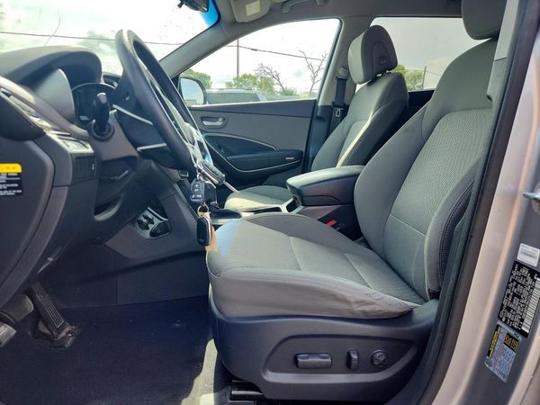 2017 HYUNDAI SANTA FE GI