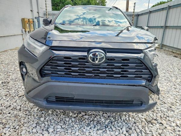 2022 TOYOTA RAV4 XLE Premium — DIRF