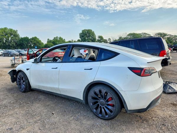 2024 TESLA MODEL Y — DSRA