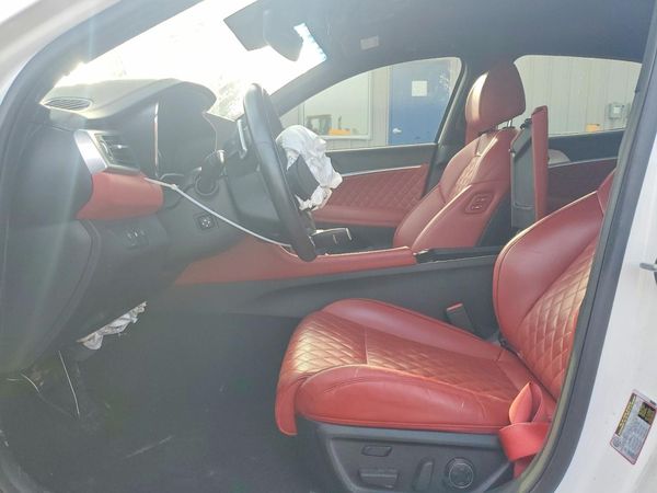 2023 GENESIS G70