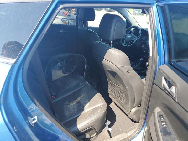 2017 HYUNDAI TUCSON