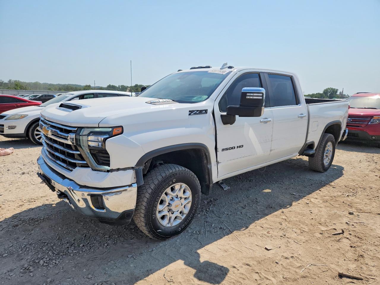 2024 CHEVROLET SILVERADO LTZ — Front 3/4