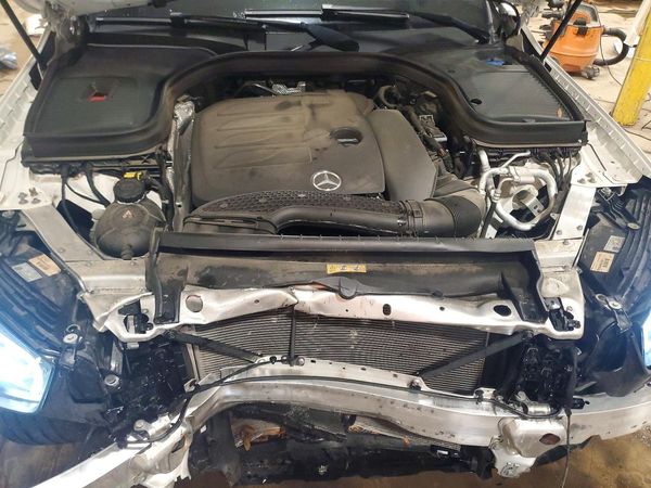 2020 MERCEDES-BENZ GLC GLC300-4M