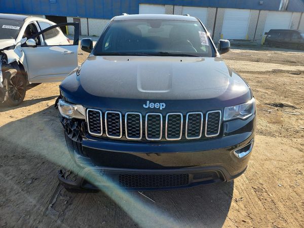 2019 JEEP GRAND CHEROKEE LAREDO 4X4
