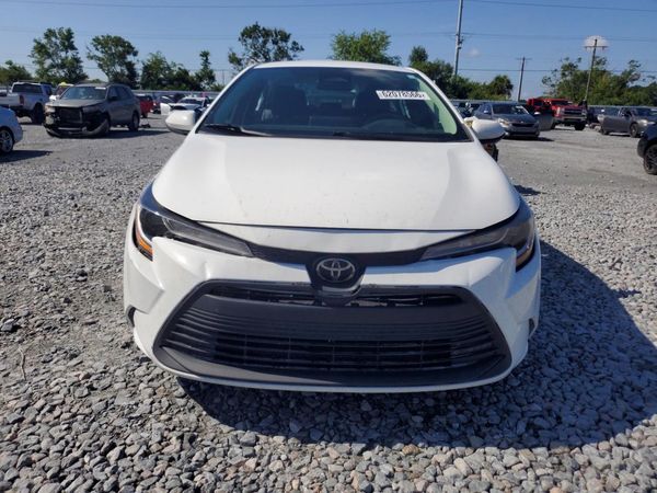 2025 TOYOTA COROLLA