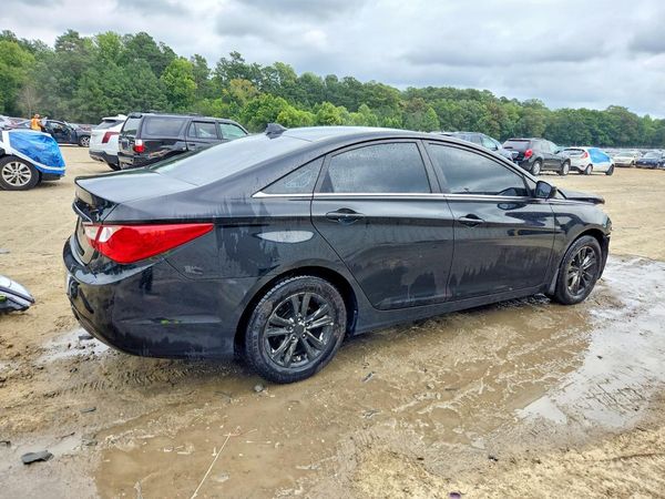2013 HYUNDAI SONATA GLS/ GLS Popular