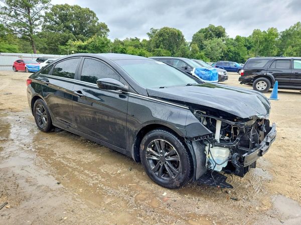 2013 HYUNDAI SONATA GLS/ GLS Popular