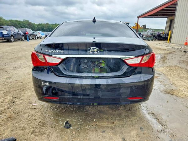 2013 HYUNDAI SONATA GLS/ GLS Popular