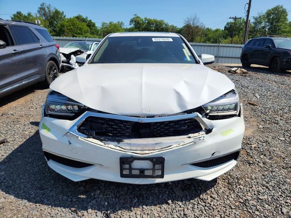 2018 ACURA TLX Standard
