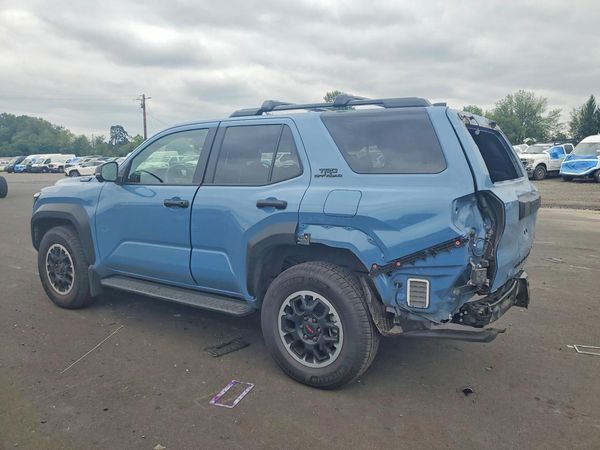 2025 TOYOTA 4RUNNER