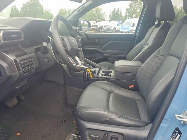 2025 TOYOTA 4RUNNER