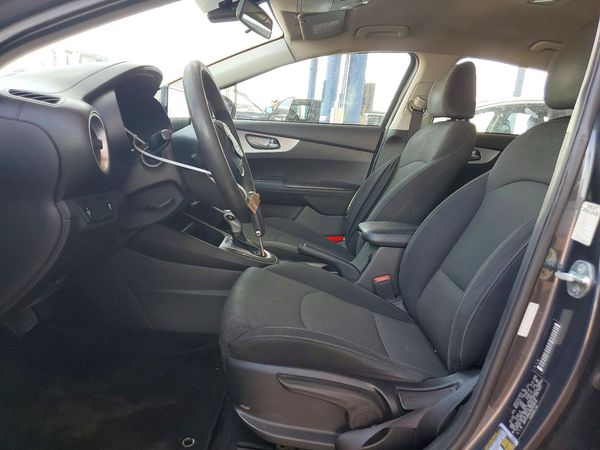 2022 KIA FORTE FE, LXS