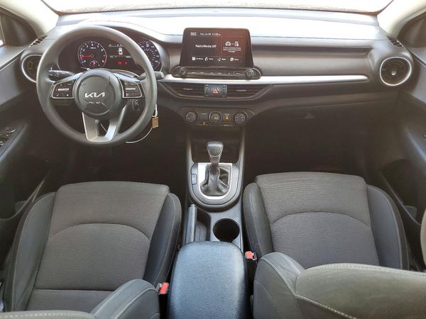 2022 KIA FORTE FE, LXS