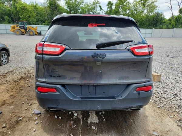 2016 JEEP CHEROKEE LATITUDE 4X4