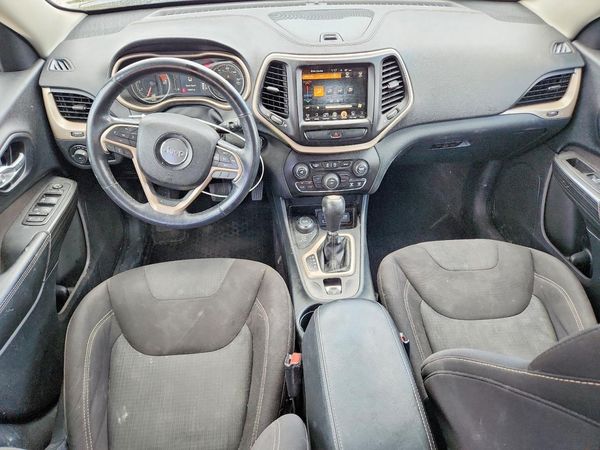 2016 JEEP CHEROKEE LATITUDE 4X4