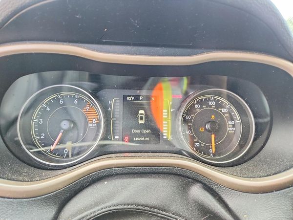 2016 JEEP CHEROKEE LATITUDE 4X4