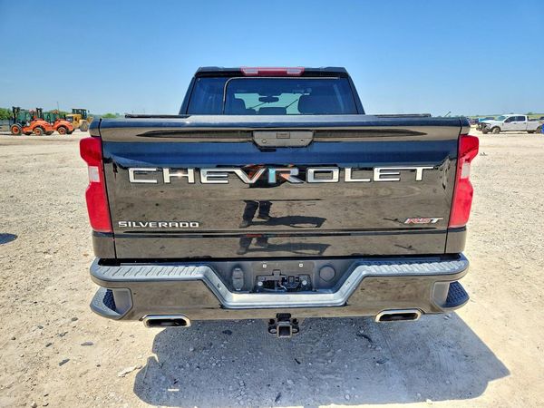 2022 CHEVROLET SILVERADO RST