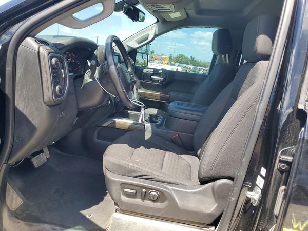 2022 CHEVROLET SILVERADO RST