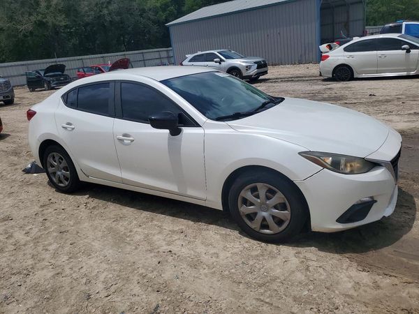 2015 MAZDA 3