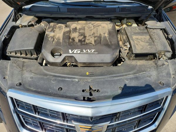 2016 CADILLAC XTS Luxury