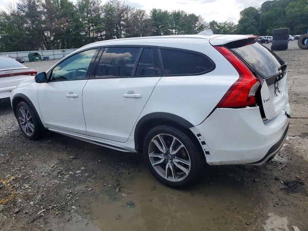 2016 VOLVO V60 CROSS COUNTRY SV33 Premier