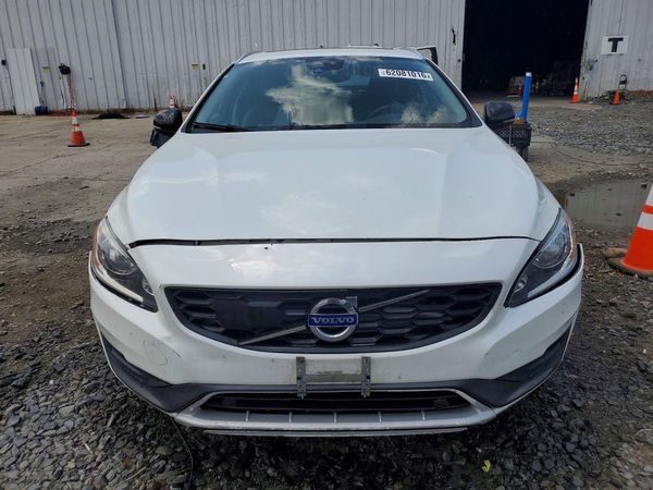 2016 VOLVO V60 CROSS COUNTRY SV33 Premier