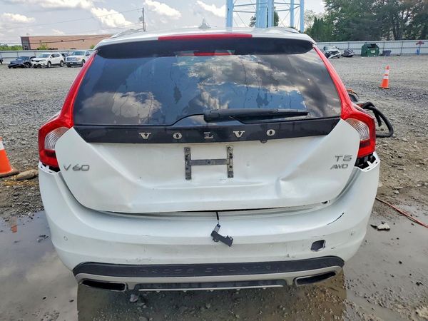 2016 VOLVO V60 CROSS COUNTRY SV33 Premier
