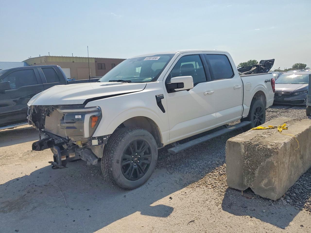 2025 FORD F150 Platinum