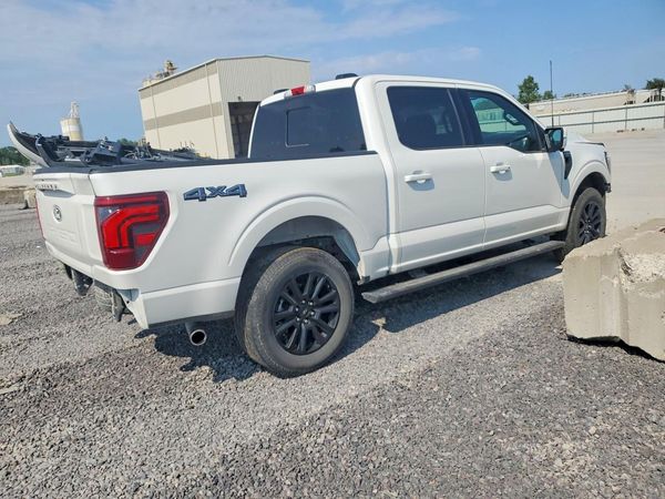 2025 FORD F150 Platinum