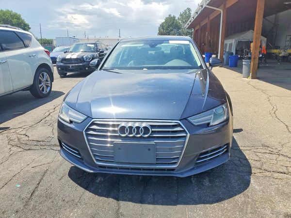 2017 AUDI A4 quattro Premium