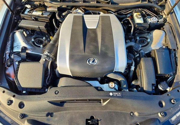 2022 LEXUS IS
