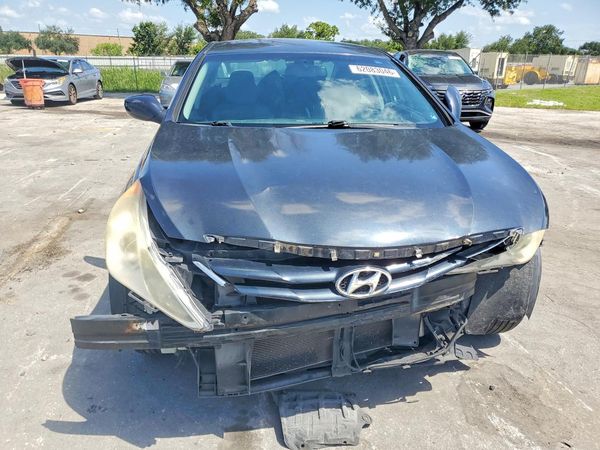 2012 HYUNDAI SONATA