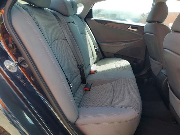 2012 HYUNDAI SONATA