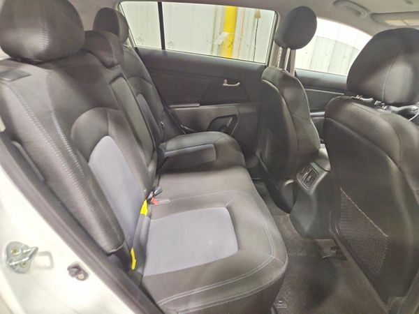 2016 KIA SPORTAGE LX w/Popular Pkg