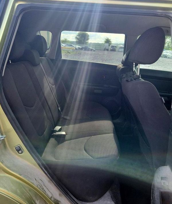 2012 KIA SOUL GL