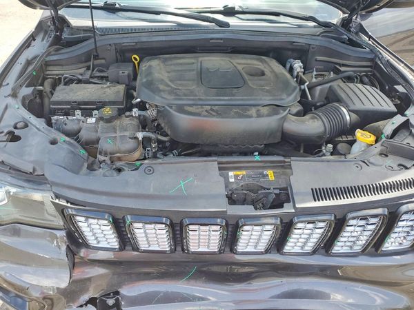2021 JEEP GRAND CHEROKEE LAREDO 4X2