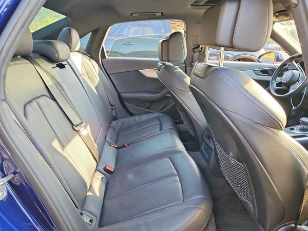 2019 AUDI A4