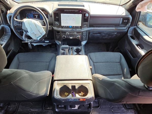 2024 FORD F150