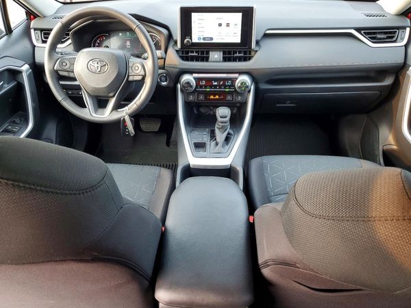2025 TOYOTA RAV4