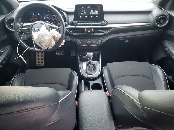 2020 KIA FORTE GT Line