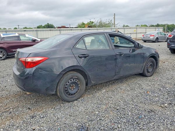 2017 TOYOTA COROLLA