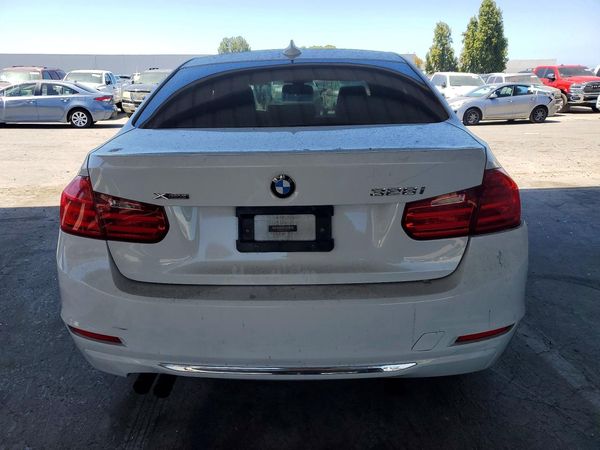 2013 BMW 328 xDrive