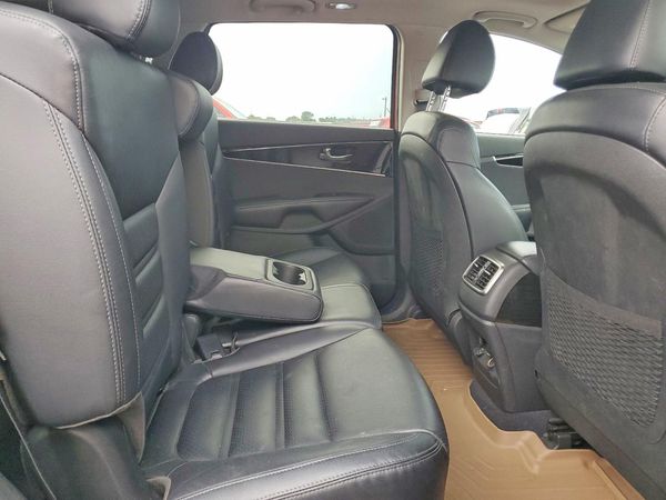 2020 KIA SORENTO EX, S