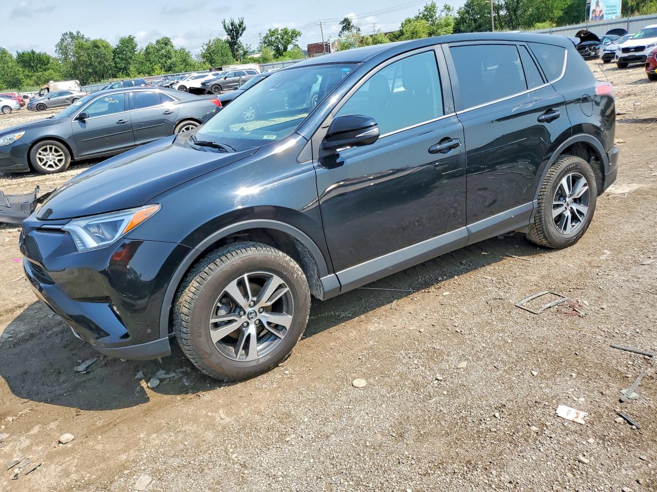 2018 TOYOTA RAV4 Adventure/XLE