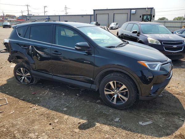 2018 TOYOTA RAV4 Adventure/XLE