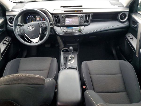 2018 TOYOTA RAV4 Adventure/XLE