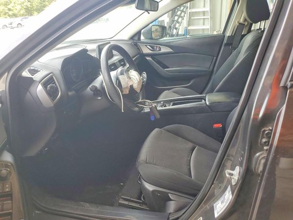 2018 MAZDA 3 Sport