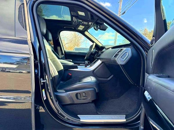 2019 LAND ROVER RANGE ROVER SPORT HST