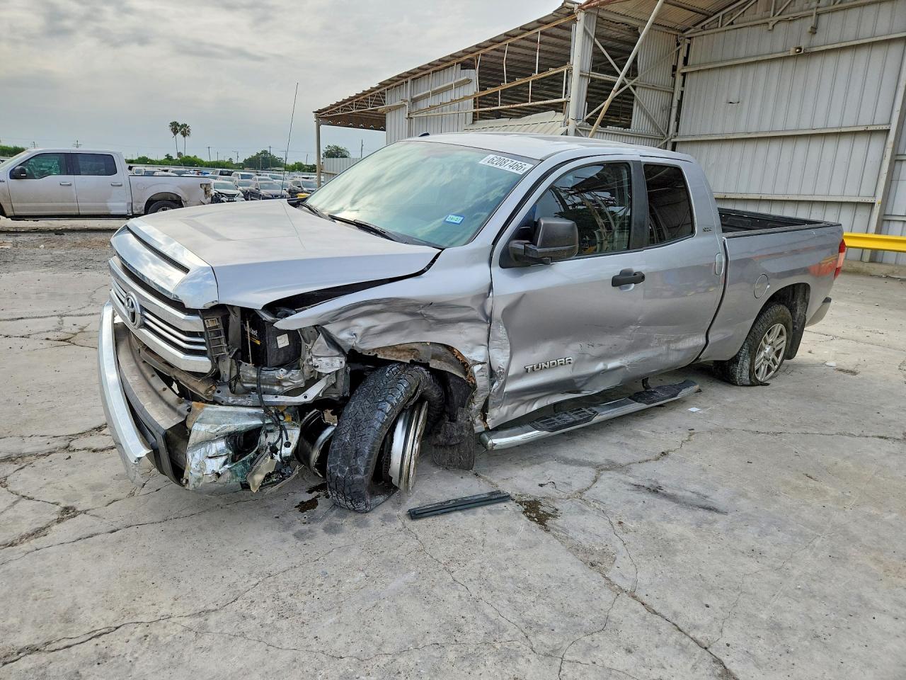 2017 TOYOTA TUNDRA SR/SR5