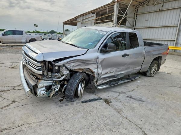 2017 TOYOTA TUNDRA